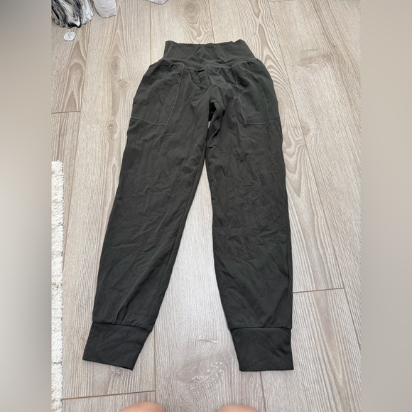 Athleta Salutation High Rise Jogger Shadow Grey - Picture 4 of 6